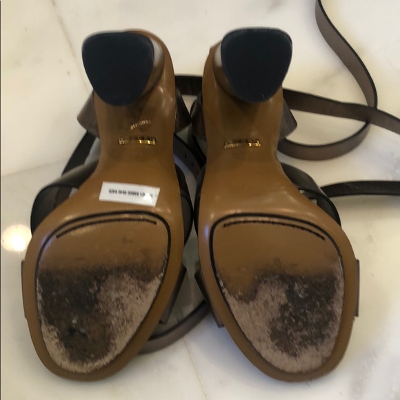 Gucci Heels - Picture 4 of 6